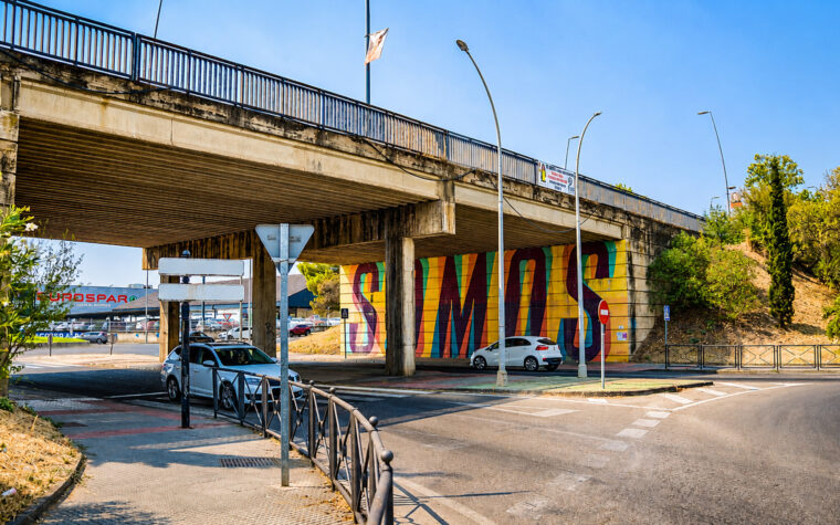 PASO SUBTERRANEO PUENTE FERNANDEZ CASADO
