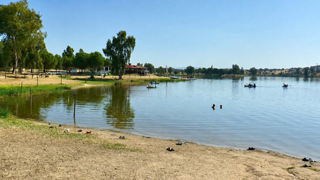 PROSERPINA BAÑOS Y KAYAK