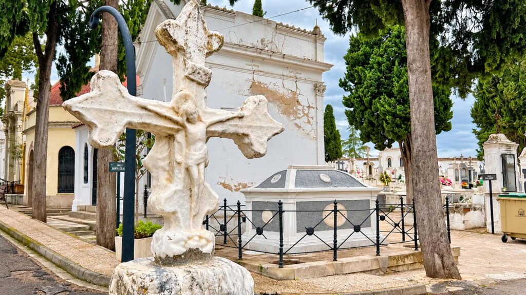 CEMENTERIO MUNICIPAL MERIDA 5 INTERIOR