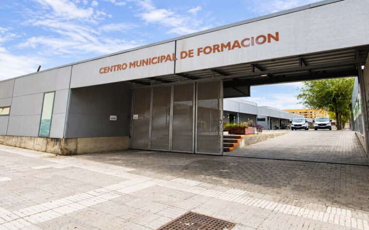 ESCUELA MUNICIPAL DE FORMACION BARRAECA