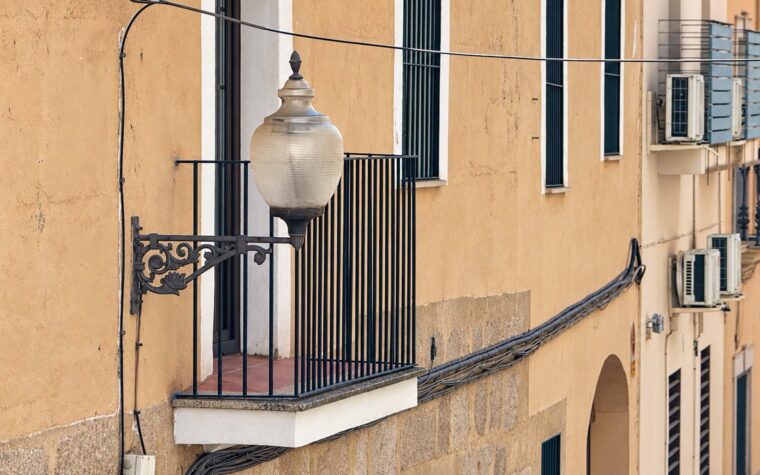 FAROLA CALLE