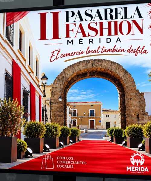 PANTALLA CON CARTEL II PASAREALA FASHNION MERIDA